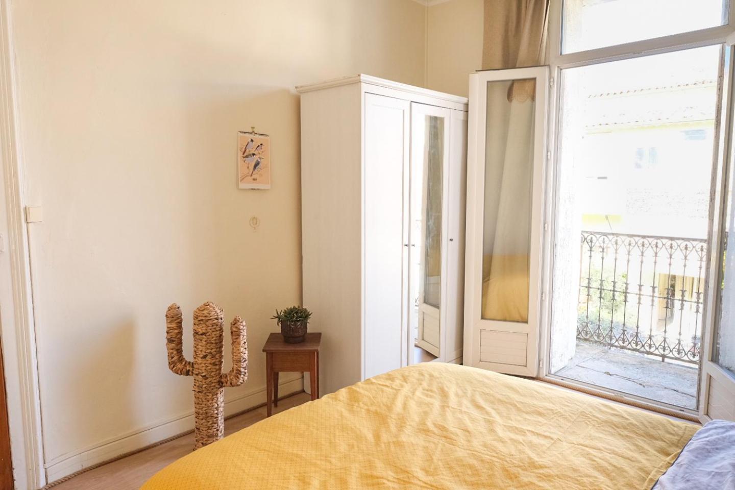 Apartamento Cosy T3 Style Loft Proche Gare St Roch Montpellier Exterior foto